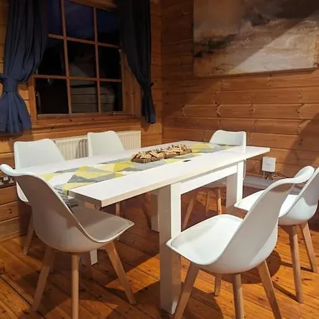Holiday home Finlodge- Pet-friendly Scandinavian Callington