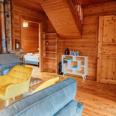 Finlodge- Pet-friendly Scandinavian * Callington